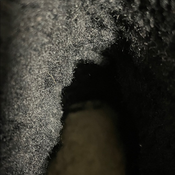 UGG Black Platform Mini Suede Boots Size 7 - Picture 9 of 9